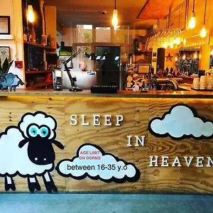 Sleep In Heaven Ostello